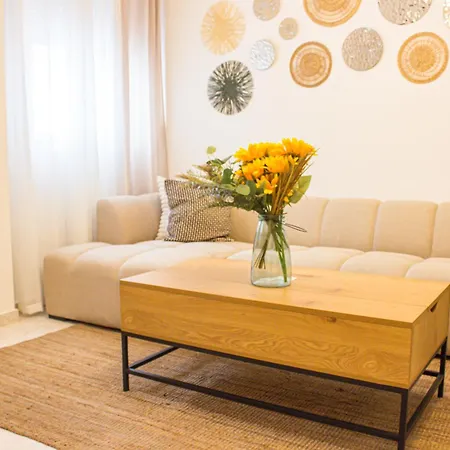 Naranja Apartment